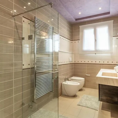 Casa Fiorita Apartment Stabbia